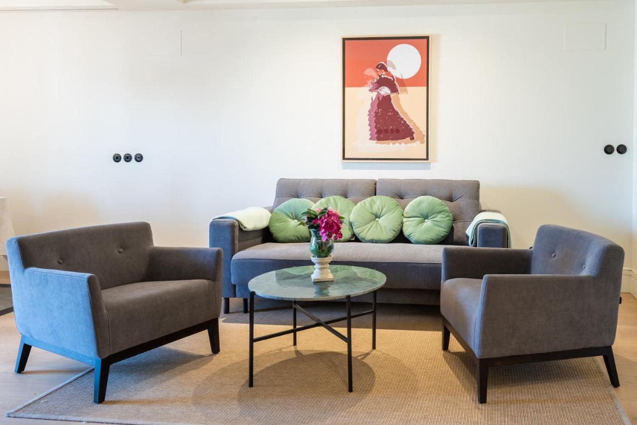 Nuea Torreon Apartment Seville Ngoại thất bức ảnh